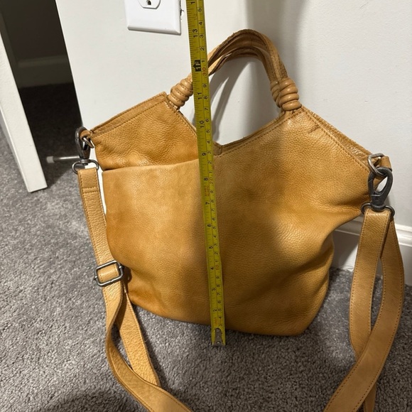 Latico Leathers Nash Tote/Crossbody - Picture 2 of 11
